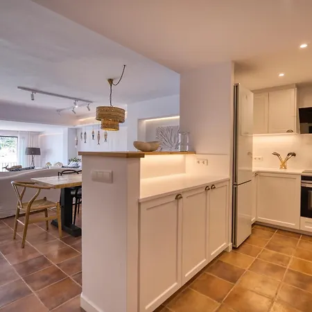 Casa Tomas Апартаменты Калелья-де-Палафружель