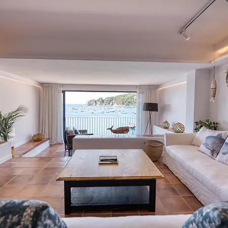 Casa Tomas Калелья-де-Палафружель